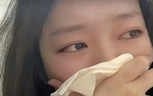 Nữ sinh 19 tuổi một mình lên thành phố làm thêm hè, mới làm 1 ngày đã suy sụp: "Tôi thề không bao giờ quay lại nơi này"