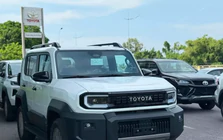 Xem trước Toyota Land Cruiser FJ vừa về đại lý ở Việt Nam