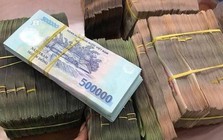 Phát hiện giao dịch chuyển khoản 100 triệu đồng đến tài khoản Vietcombank của Vũ Thị Lý SN 1982, công an lập tức xác minh