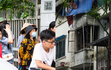 Vụ cháy biệt thự liền kề ở Hà Nội: 2 người đã tử vong, nhân chứng kể lại thời điểm xảy ra sự việc