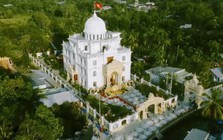 Lâu đài sáng nhất miền Tây