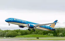 Vietnam Airlines và nhiều doanh nghiệp lãi đậm