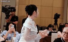 Mỹ nhân VTV chỉ đổi kiểu tóc mà cả triệu người sục sôi: Người đẹp làm gì cũng đẹp, khen xinh nhất giờ vàng chả sai