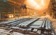 Đại gia thép ở Thái Nguyên chấp nhận mua đắt, chi hàng trăm tỷ gom cổ phiếu từng tăng 320% trong một tháng
