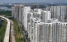 Doanh nghiệp ồ ạt bung hàng, chuyên gia Savills cảnh báo một nghịch lý đáng lo ngại ở thị trường TP.HCM