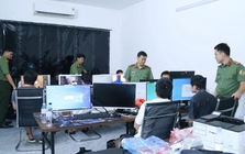 Kiểm tra nhà hộ dân ở Bắc Ninh, công an bắt giữ 11 người nước ngoài, thu 23 điện thoại, máy tính