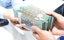 "Chung cư giảm cả tỷ đồng, muốn mua lúc giá rẻ nhưng vẫn 'đau đầu' phải vay ngân hàng"