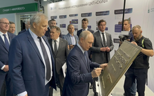 Tổng thống Putin đặt bút lên công trình gần 1 tỷ USD, đưa Nga vào "câu lạc bộ" chỉ 4 nước sở hữu