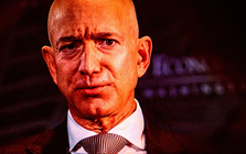 Tỷ phú Jeff Bezos bị chỉ trích gay gắt sau cam kết chi hơn 5,2 nghìn tỷ đồng để làm 1 ĐIỀU này