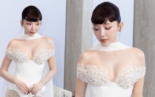 Tóc Tiên mặc váy cưới