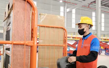 Giảm giờ làm còn 40-44 giờ/tuần: Không bây giờ thì khi nào?