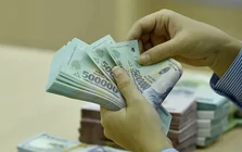 Cách nào giảm lãi suất thực chất, khơi thông dòng vốn?