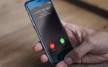 Phát hiện bị lừa đảo, vì sao điều cần làm đầu tiên không phải là khoá tài khoản ngân hàng hay đổi mật khẩu ứng dụng?