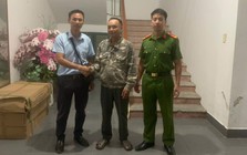 Công an kiểm tra giao dịch chuyển khoản 205 triệu đồng của một công ty: Hai người đàn ông được mời làm việc