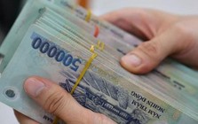 Vừa giao dịch thành công 201.000.000 đồng tới tài khoản VPBank của "Nguyen Duc Lo", người đàn ông SN 1978 lập tức báo công an