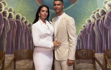 Ảnh cưới nét căng bên trong hôn lễ của vợ chồng Ronaldo chính thức được hé lộ