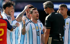 3 triệu người xem video chưa từng công bố hé lộ câu nói cực gắt của trọng tài với Messi ở chung kết World Cup