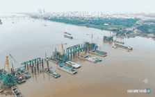 "Siêu cầu" vượt sông Hồng hơn 16.000 tỷ đồng đạt tiến độ “thần tốc”, dựng vòm thép vô cực sau 8 tháng