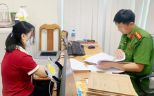 Trích xuất 4.097 tệp dữ liệu trên máy tính, nữ nhân viên phòng tiêm chủng thực hiện 176 giao dịch, thu lợi hơn 300 triệu đồng