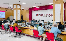 Lãi suất ngân hàng 2/8 tại Agribank, Vietcombank, BIDV, VietinBank, MB, Sacombank, HDBank,...