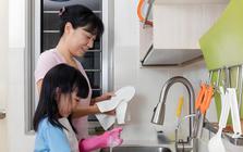 Thứ nhiều cha mẹ Việt vô tình lấy mất của con, người Do Thái lại cố giữ bằng được