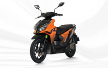 Xe máy điện đời mới vừa bán ở Việt Nam: Pin Li-ion đi gần 200km/sạc, nhiều tính năng, giá ngang Vision
