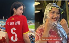 Doãn Hải My lúc xinh đẹp, lúc "chật vật" khó nhận ra khi đến Mỹ Đình cổ vũ ĐT Việt Nam ngày mưa gió, Văn Hậu nói đúng 2 từ đủ thể hiện tình yêu