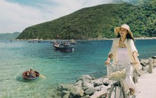 Địa điểm được truyền tai nhau là nơi có nước biển trong nhất Việt Nam, đến nay vẫn chưa từng có khách sạn nào