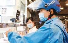 Khóa toàn bộ tài khoản ngân hàng của 1 shipper sau giao dịch 388 nghìn đồng