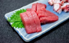 Cảnh báo ăn sashimi cùng thứ này dẫn đến tổn thương thận cấp tính: Bác sĩ tiết lộ 5 thói quen ăn uống làm tăng nguy cơ chạy thận phải bỏ ngay
