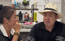 "Xong tang lễ, Quang Lê mềm yếu và khóc như trẻ con thiếu mẹ"