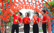 Kéo dài nghỉ dịp 2/9: 'Người lao động không chỉ cần việc làm và thu nhập'