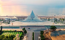 Việt Nam có tòa tháp 143 trụ bê tông, trị giá 155 tỷ đồng, được Sun Group thi công thần tốc chỉ trong 75 ngày