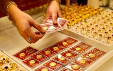 Giá vàng SJC, vàng nhẫn ngày 24/8 tại SJC, Bảo Tín Mạnh Hải, DOJI, Phú Quý, PNJ,...: Tăng mạnh tới 2 triệu đồng/lượng