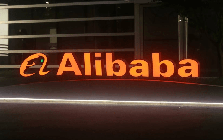Alibaba phải trả giá vì “bán rẻ” 710 triệu cổ phiếu đổ tiền cho AI