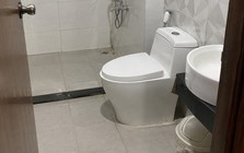 Bồn cầu bị tắc nên làm gì đầu tiên?