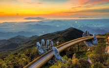 Việt Nam sở hữu cây cầu đặc biệt không bắc qua dòng sông nào, tọa lạc trên đỉnh núi cao, lọt top những cây cầu đẹp nhất thế giới