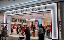 Cổ phiếu hãng nội y Victoria’s Secret tăng hơn 300% trong một năm, chuyện gì đang xảy ra?