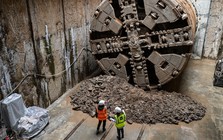 Mỹ chỉ đào 20m, Nhật cũng chỉ xuống 40m, còn lý do Nga đào ga tàu điện ngầm sâu tận 70m được giải thích thế này