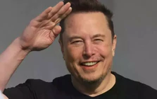 Tổng thống Ukraine trao huân chương tặng tỷ phú Elon Musk
