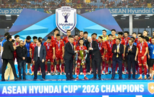 Xuân Son được nhận 1 xe ô tô, mỗi cầu thủ của tuyển Việt Nam được thưởng riêng 40 triệu đồng sau cúp vô địch Đông Nam Á