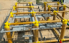 Chưa từng có trên thế giới: Dùng tre thay thép dựng nhà máy điện 100 kW giữa biển, chịu được nước mặn và tia UV
