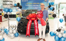 Mua TV giá 78 triệu, người đàn ông trúng chiếc Toyota Camry 1,2 tỷ đồng