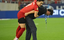 Báo Hàn Quốc thán phục trước “cảnh tượng gây xúc động” của HLV Kim Sang-sik
