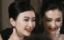 Nhan sắc lấn át cả Lưu Diệc Phi của cô gái đang bị tỷ phú thế giới vạch mặt bằng tâm thư dài 6.000 chữ