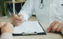 Vì sao chữ bác sỹ xấu là 'thương hiệu toàn cầu' chứ không riêng nước nào?