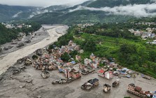 Bí ẩn sau trận lũ quét ở biên giới Nepal: Siêu đập 168 tỷ USD của Trung Quốc có phải "mồi lửa đốt cháy sông băng?"