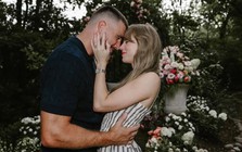 Căn biệt thự của Taylor Swift và Travis Kelce: Có cả rạp phim, hầm rượu, sân golf dưới lòng đất