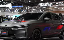 Cận cảnh Honda City bản mới “độ” theo phong cách xe đua