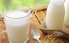 Sai lầm phổ biến của người đau dạ dày: Chỉ kiêng sữa nhưng vẫn vô tư ăn 4 món này, bảo sao bệnh mãi không cải thiện